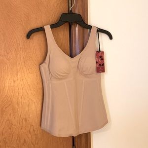 Brand new!! Honeylove Boldness Tank - body contouring, support size Small